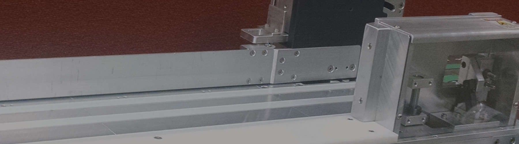 Custom Case Feeder Photo